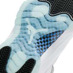 Air-Jordan-11-Low-‘Legend-Blue’-2021-sole-close-up