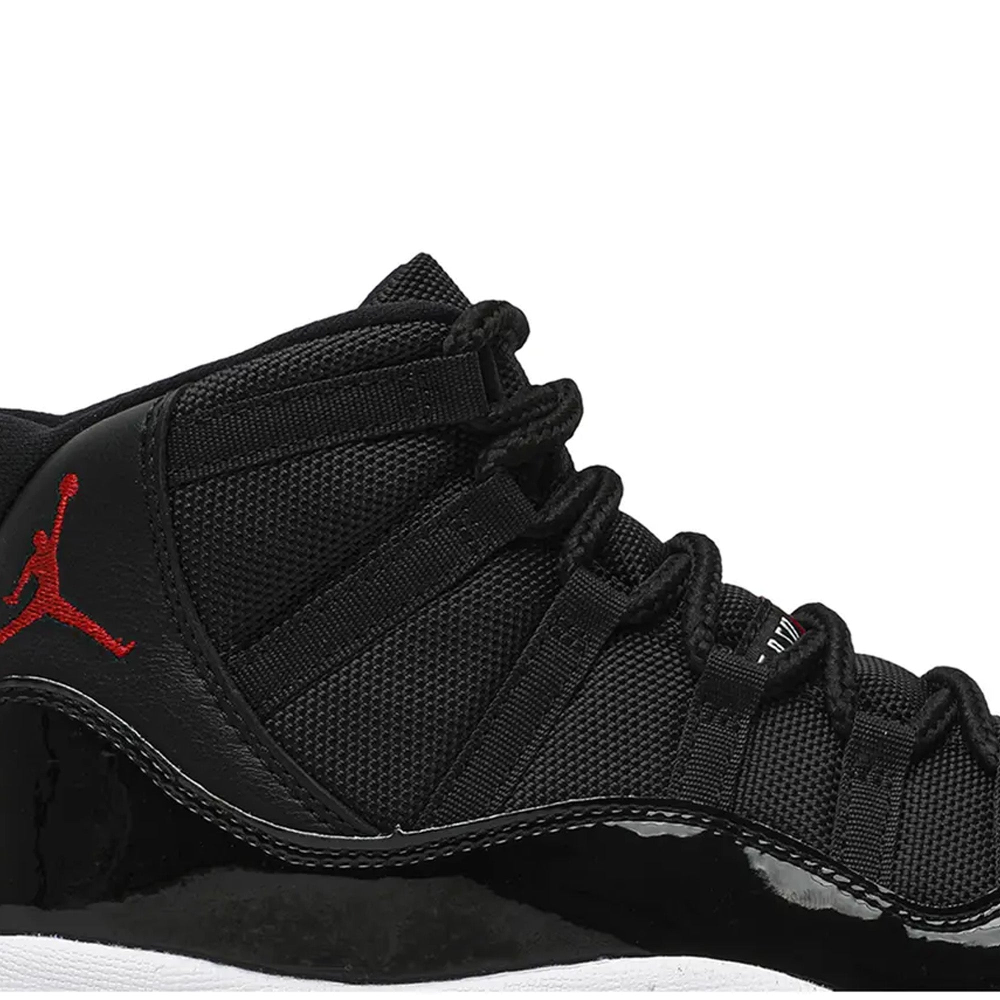 Air-Jordan-11-Retro-‘Bred’-2019-GS-(New)-side-close-up