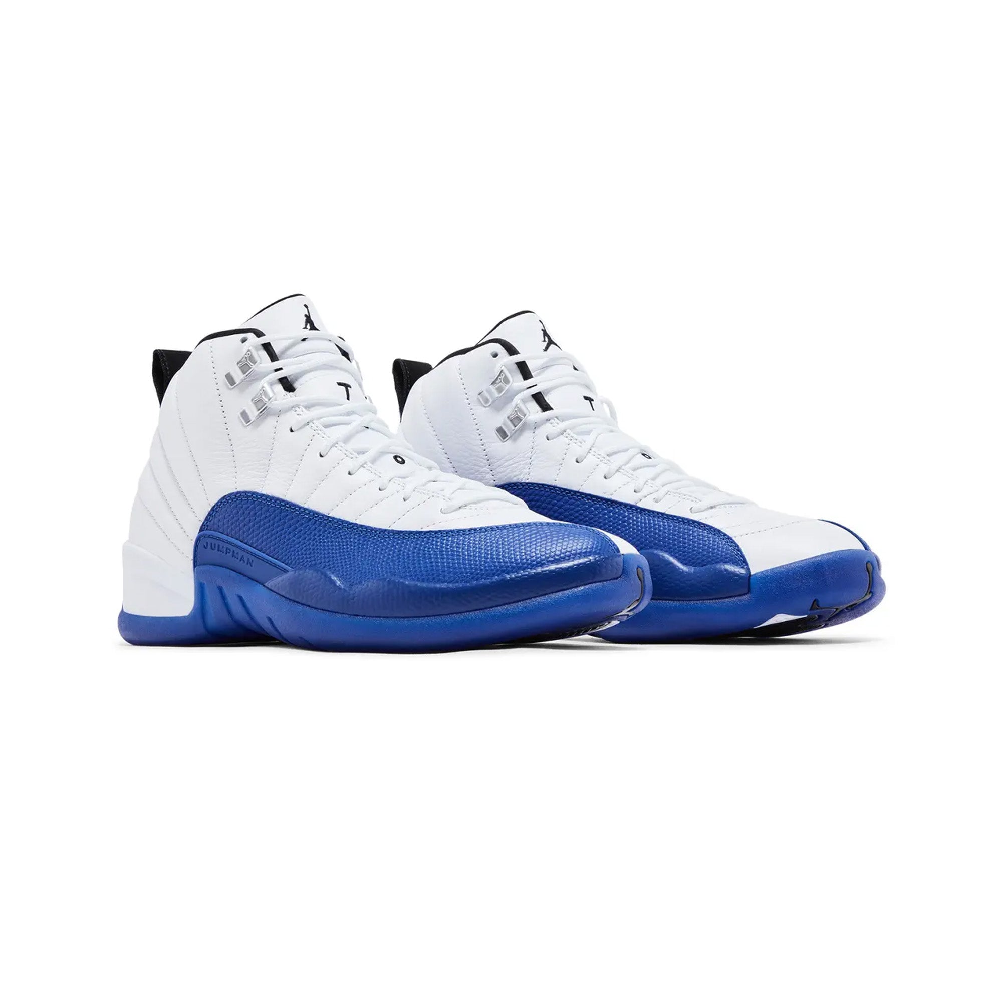 Air-Jordan-12-Retro-'Blueberry'-(2024)-front-side