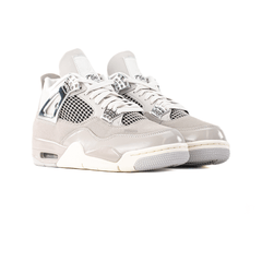 Air-Jordan-4-Retro-Frozen-Moments-Womens