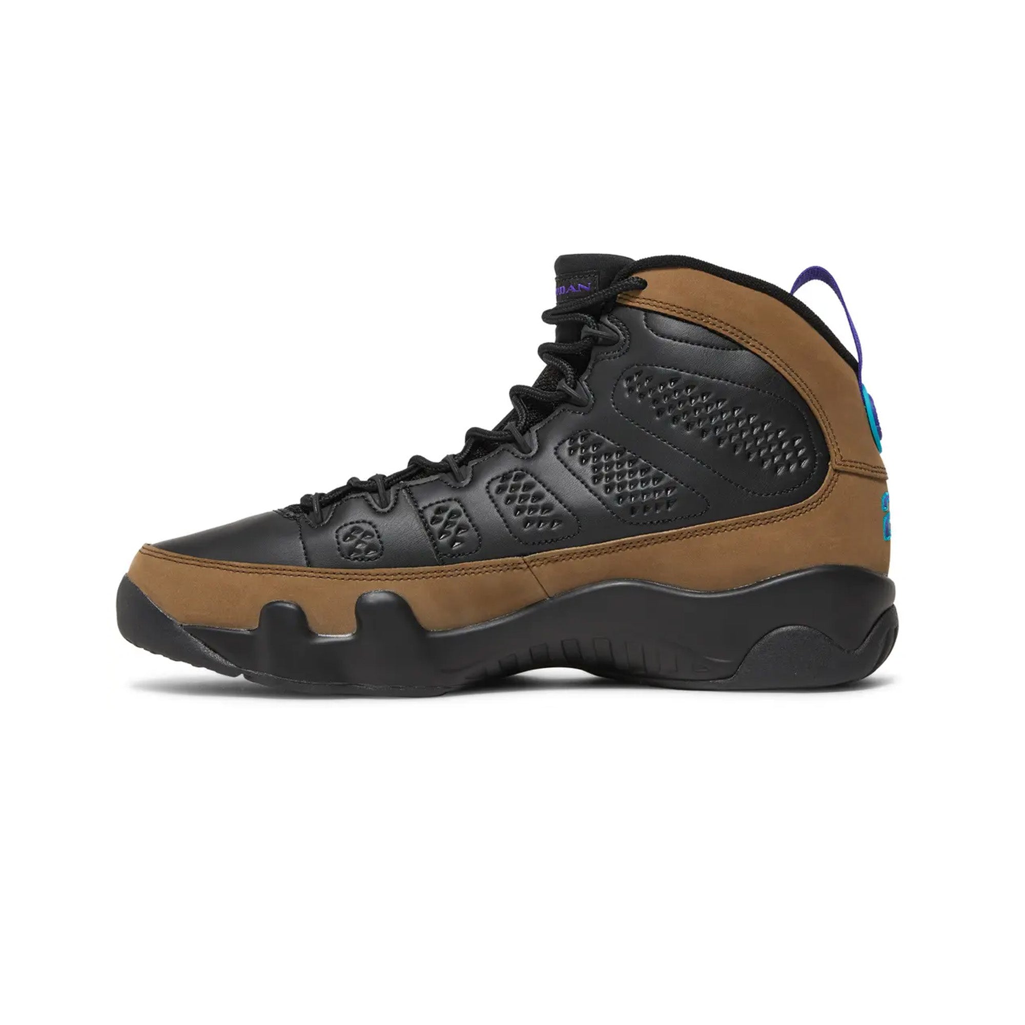 Air-Jordan-9-Retro-‘Light-Olive-Concord’-(2023)-side-2