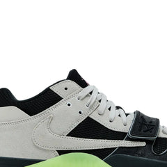 air_jordan_jumpman_jack_tr_travis_scott_x_chase_b_black_night_silver_2025_6