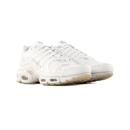 Air-Max-Plus-TN-A-COLD-WALL-Platinum-Tint-2023