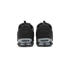 Air-Zoom-Spiridon-Cage-2-X-Stussy-‘Black’-4