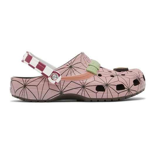 crocs_classic_clog_demon_slayer_nezuko_2023_1