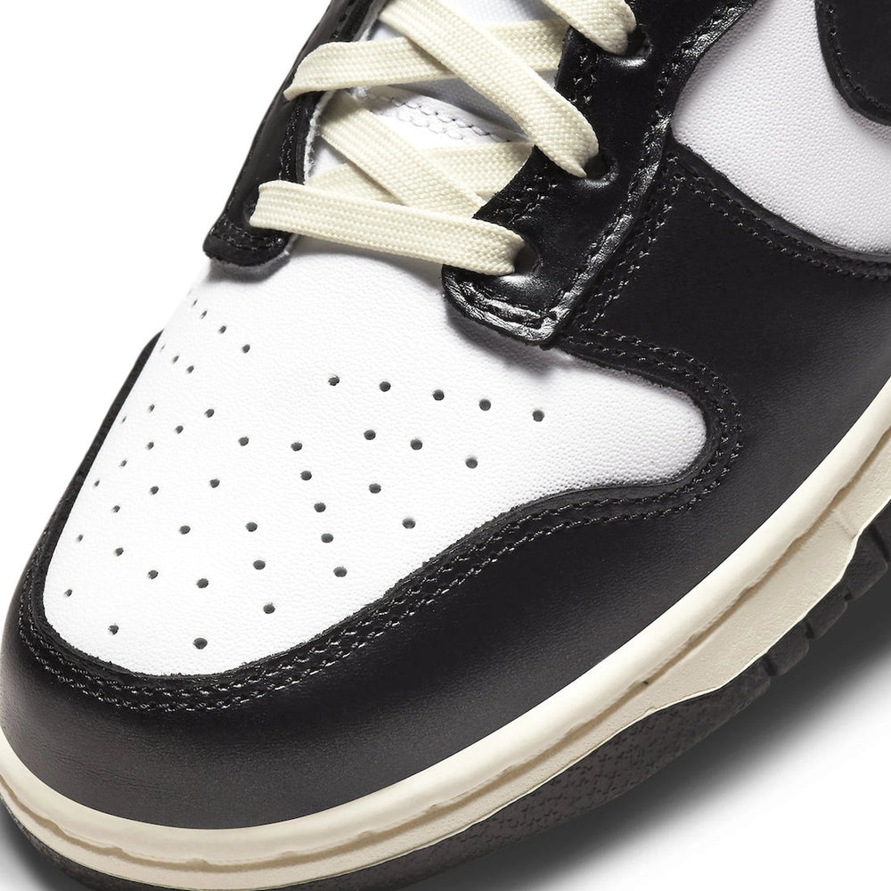 dunk_high_vintage_black_w_2022_6