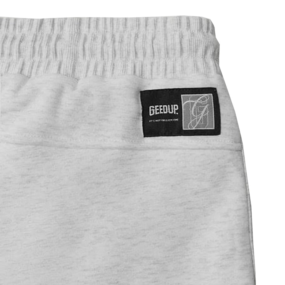 geedup_team_logo_cursive_trackpant_white_marle_red_2026_4