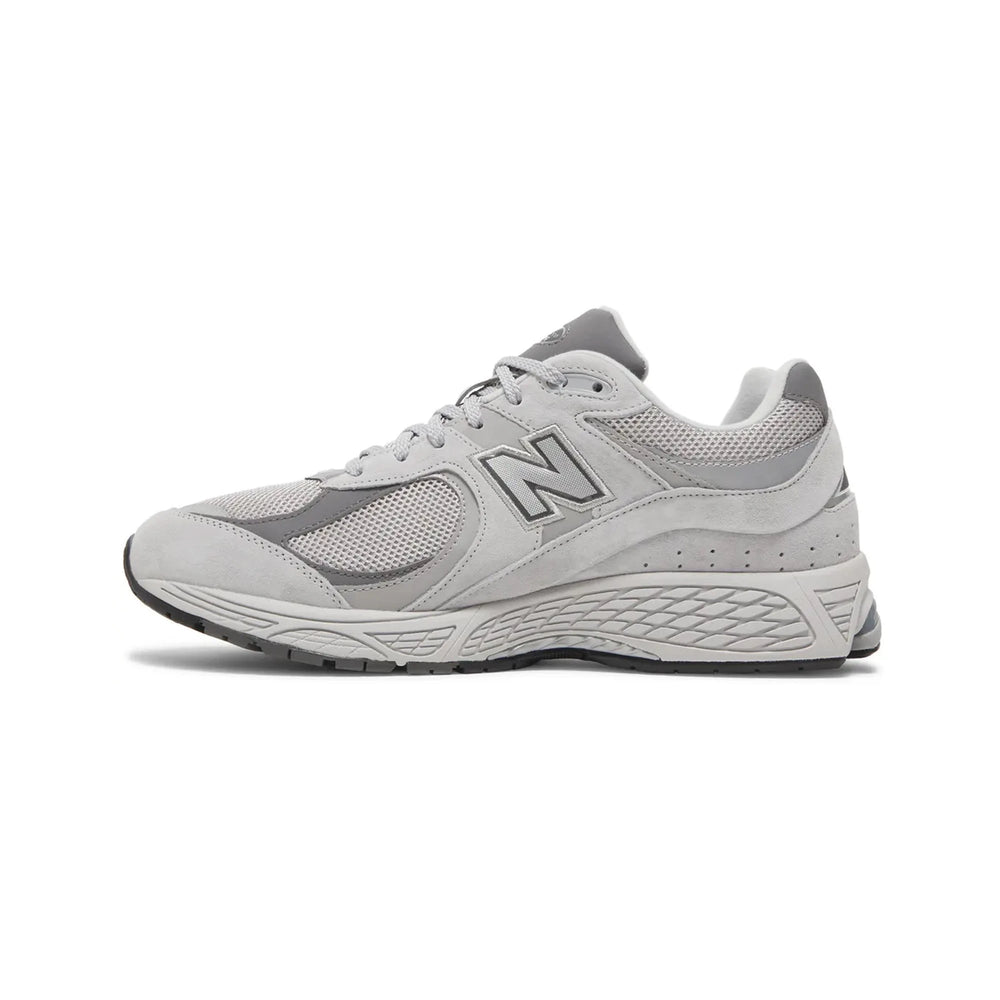 new_balance_2002r_grey_2022_3