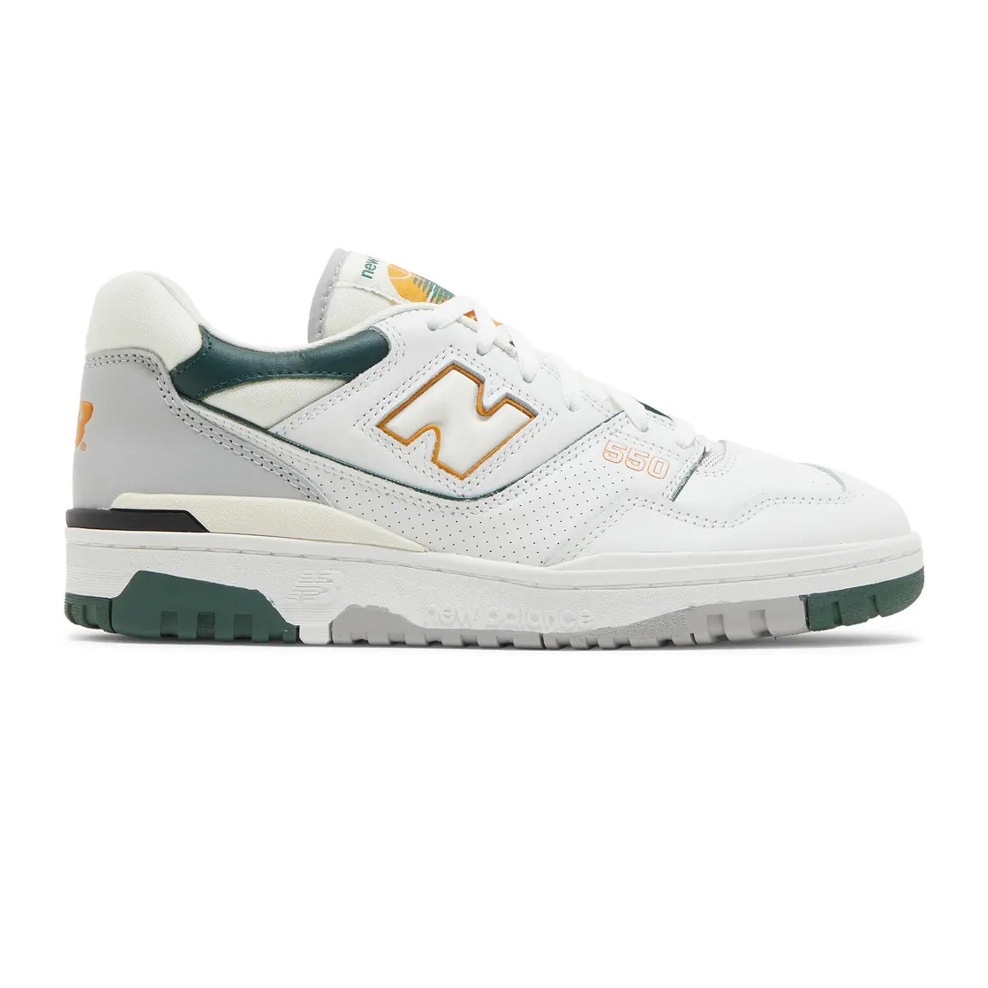 New-Balance-550-‘White-Nightwatch-Green’-(2022)-side