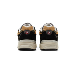 New-Balance-990v3-‘MiUSA-Black-Tan’-(2023)-back