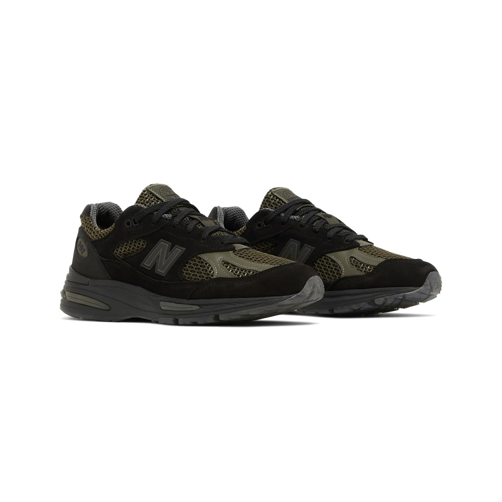 New-Balance-991v2-MiUK-X-Stone-Island-'Black'-(2023)-front-side