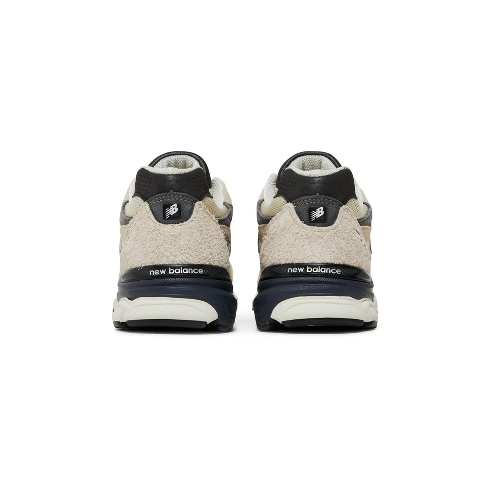 New-Balance-Teddy-Santis-x-990v3-Made-in-USA-Moonbeam-4