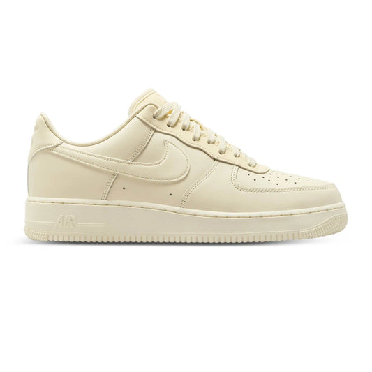 nike_air_force_1_07_fresh_coconut_milk_1
