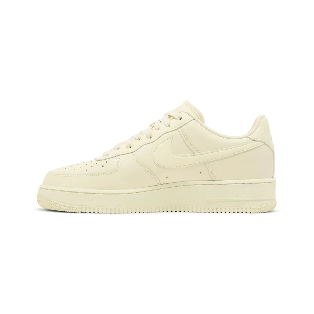 nike_air_force_1_07_fresh_coconut_milk_3