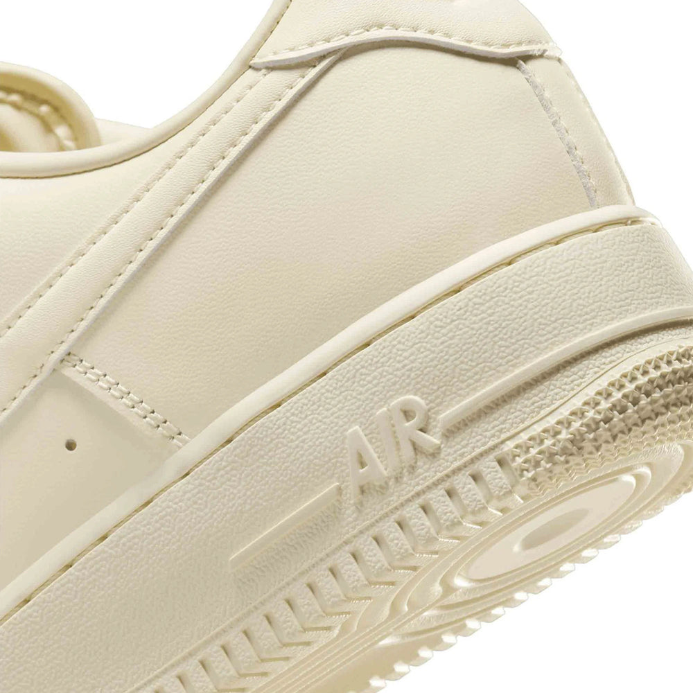 nike_air_force_1_07_fresh_coconut_milk_8