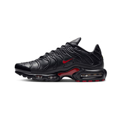 Nike-Air-Max-Plus-Premium-‘Bred’-(2024)-side-2