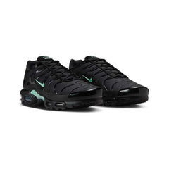 nike_air_max_plus_tn_black_mint_green_2023_2