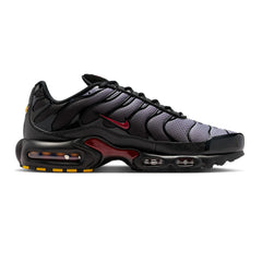 nike_air_max_plus_tn_black_pencil_point_team_crimson_2021_1