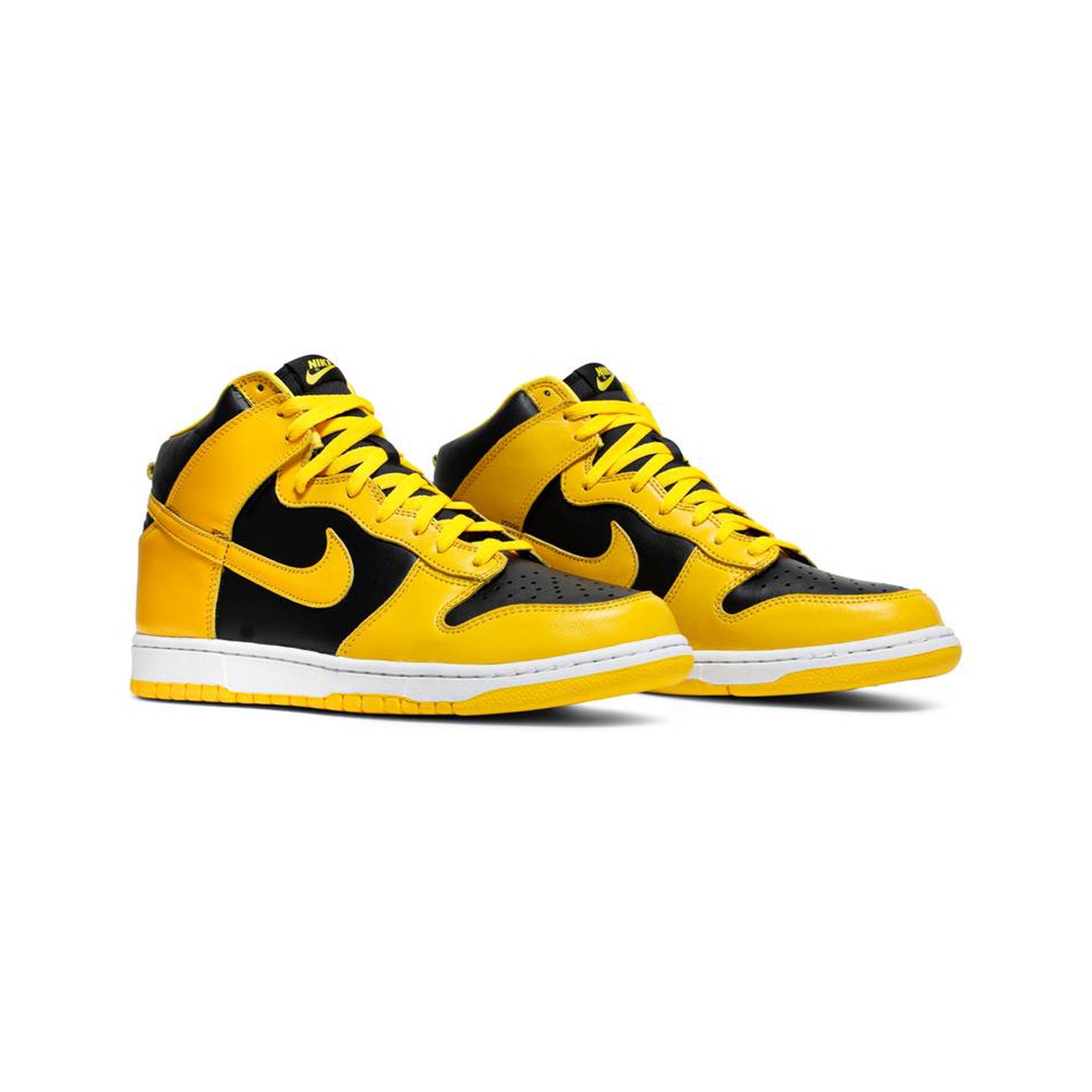 Nike-Dunk-High-Up-‘Varsity-Maize’-W-(2021)-front-side