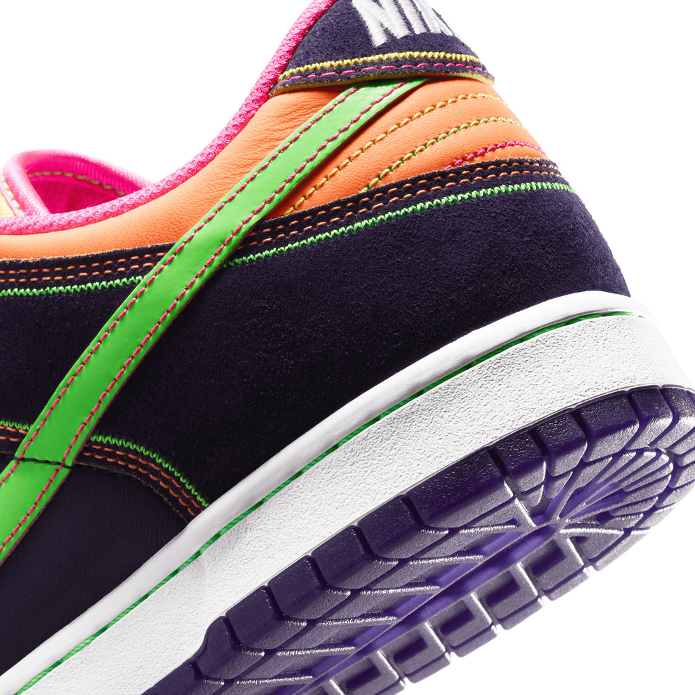 nike_dunk_low_neon_lights_7