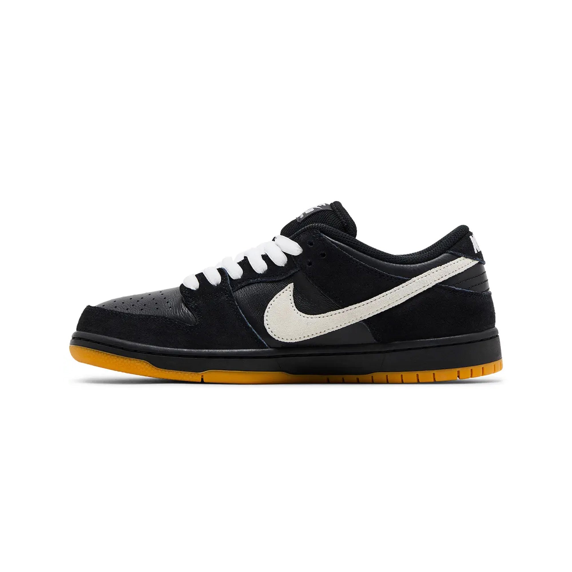 Nike-Dunk-Low-Pro-SB-‘Black-White-Gum’-(2025)-side-2