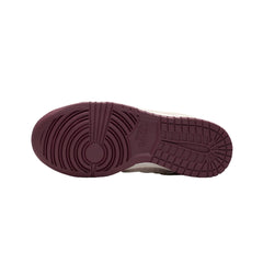 nike_dunk_low_valentines_day_womens_2026_6