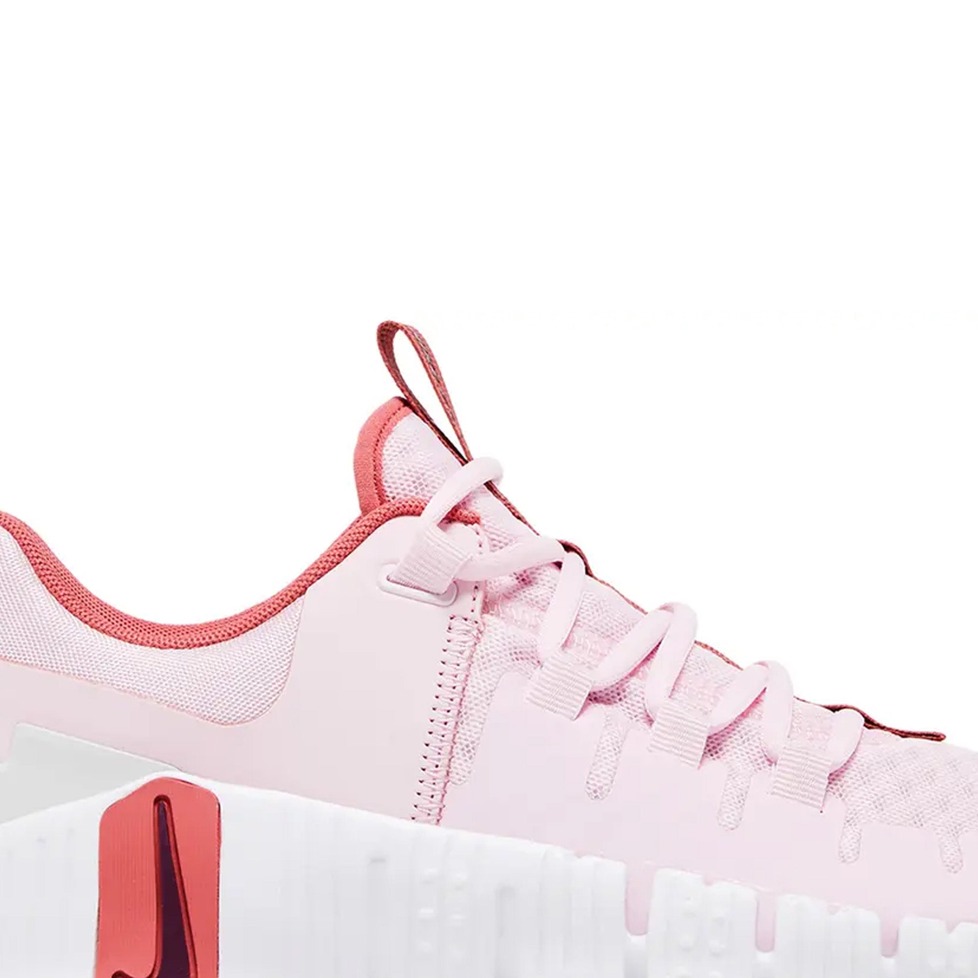 Nike-Free-Metcon-5-‘Pink-Foam’-w-(2024)-side-close-up