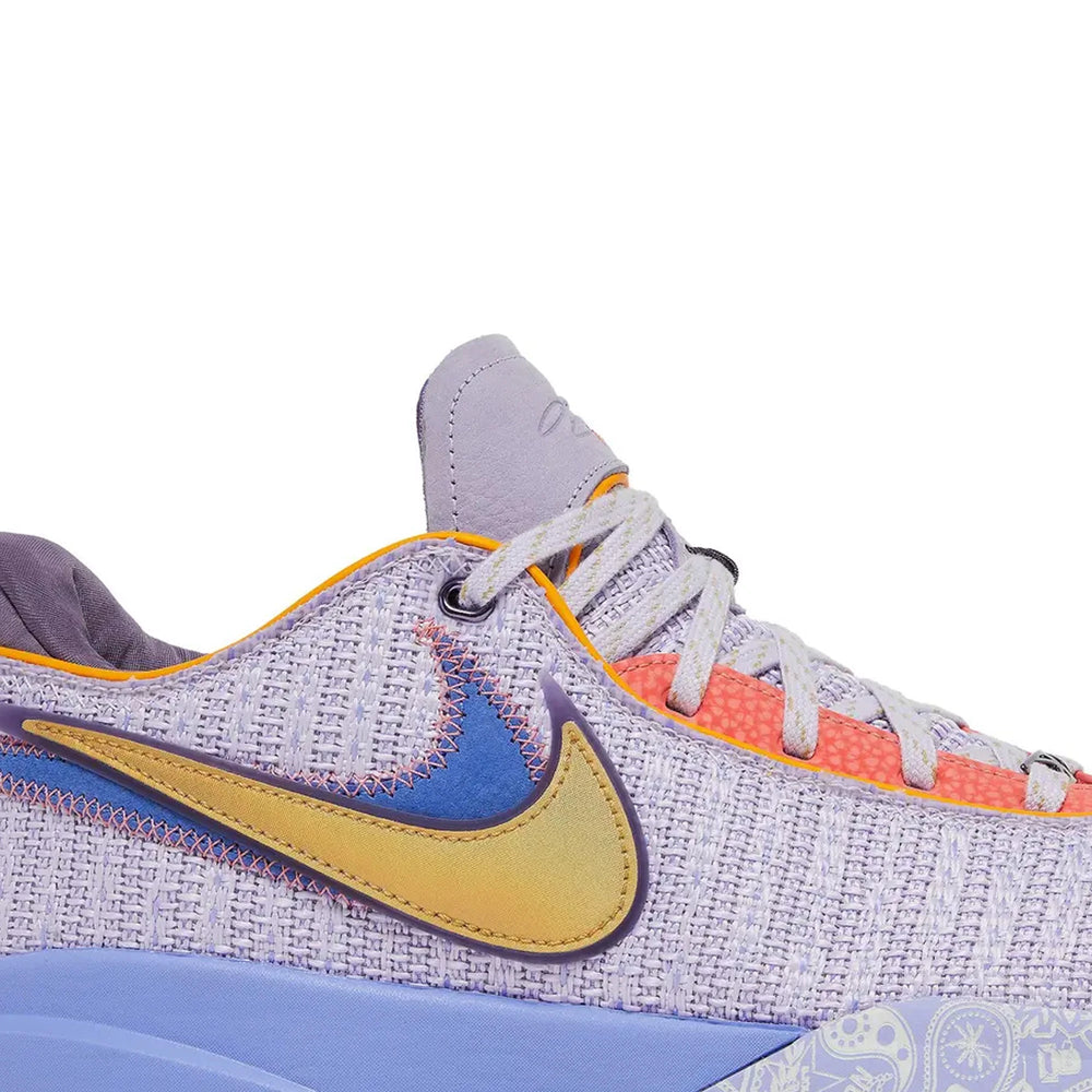 nike_lebron_20_violet_frost_2022_9
