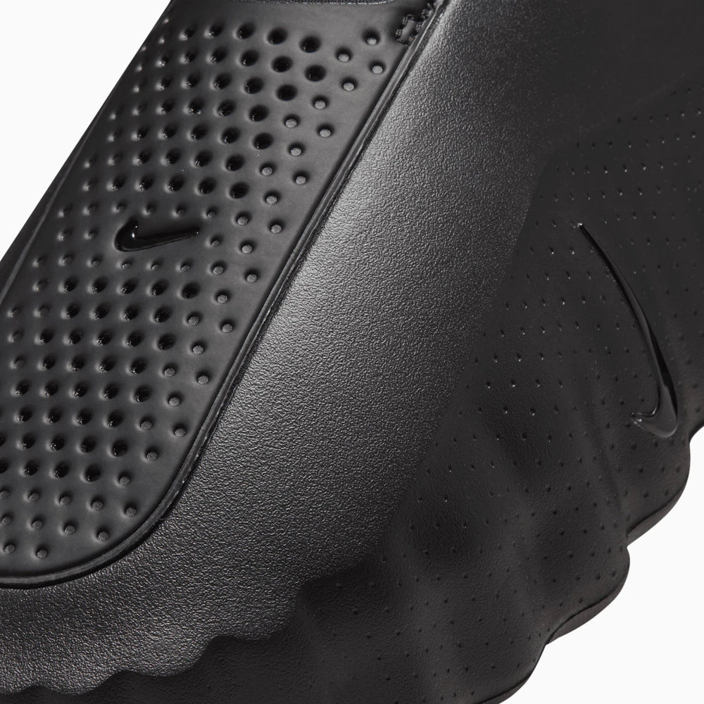 nike_mind_001_slide_triple_black_2026_4