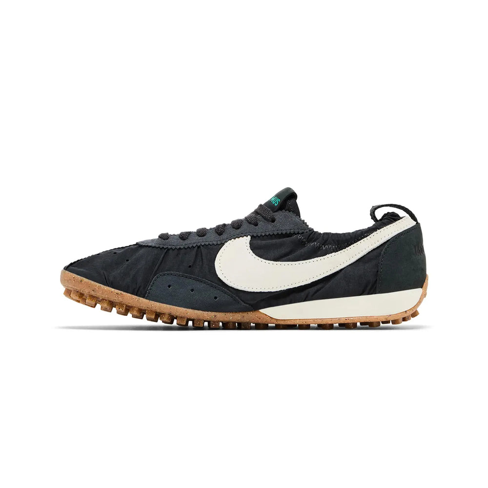 nike_moon_shoe_sp_jacquemus_off_noir_womens_2025_3