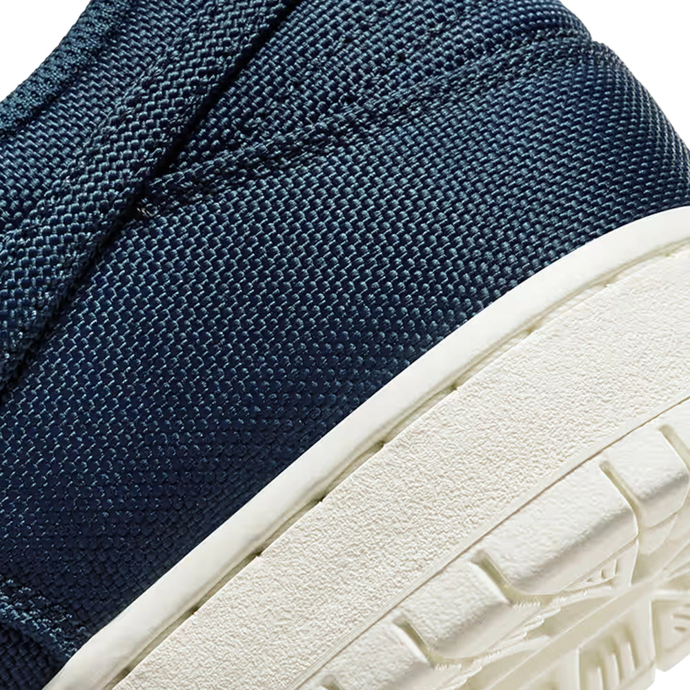 nike_sb_dunk_low_pro_prm_90s_backpack_2023_8