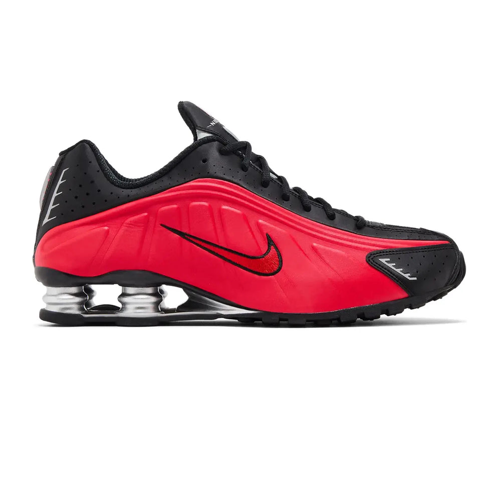 nike_shox_r4_university_red_black_metallic_silver_1