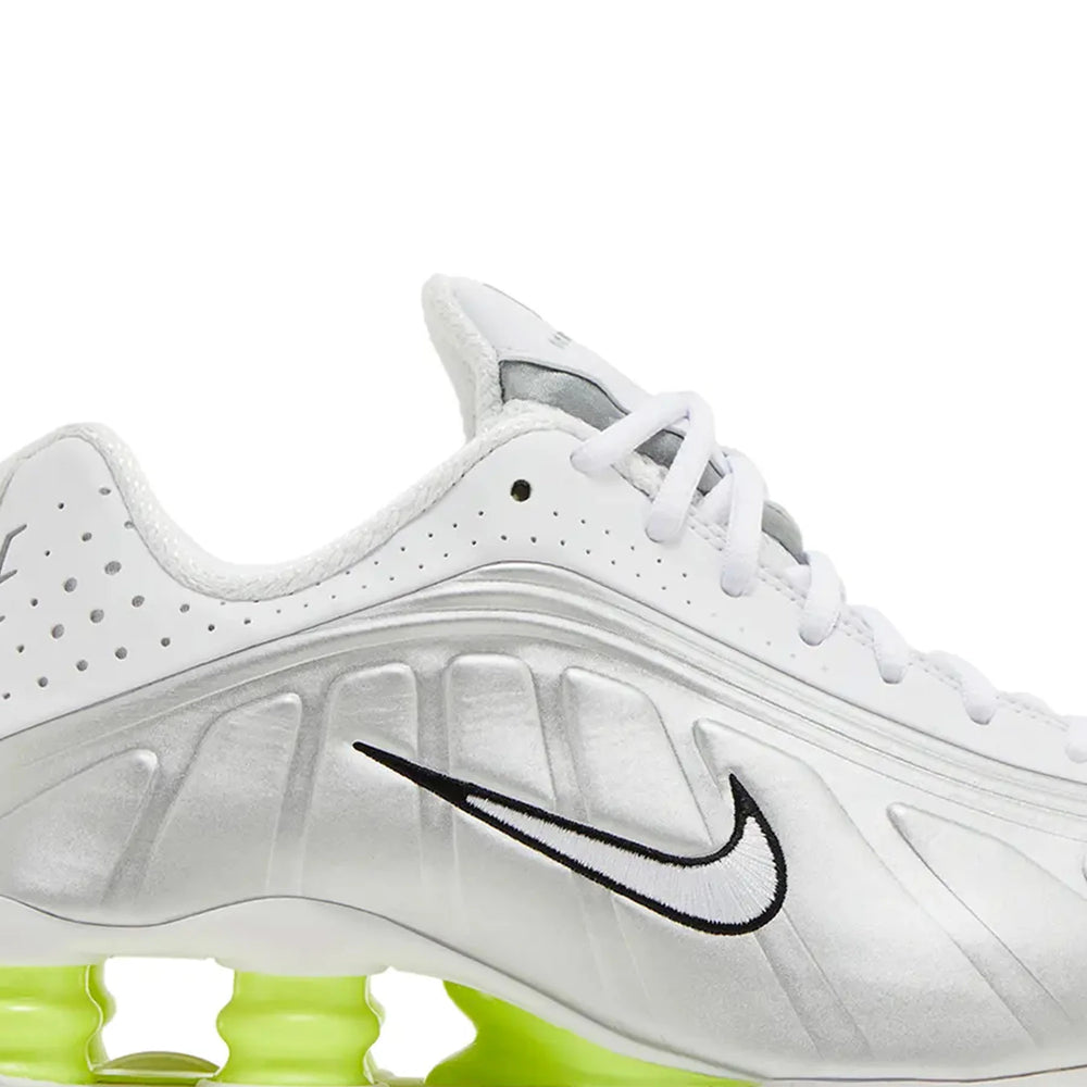 nike_shox_r4_white_metallic_silver_volt_womens_2025_5