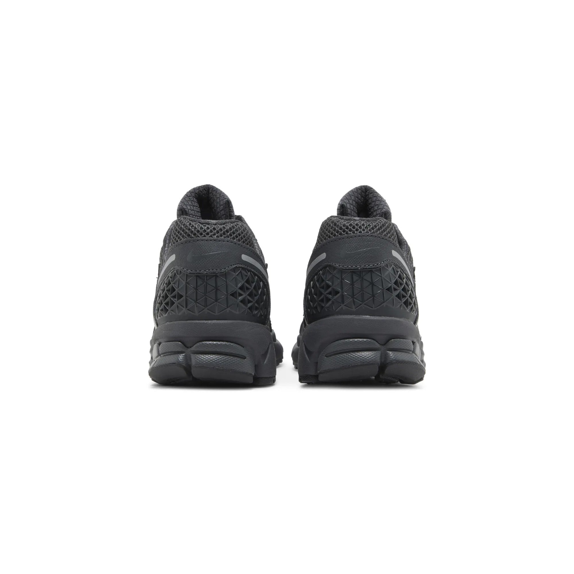 Nike-Zoom-Vomero-5-‘Anthracite’-(2023)-back