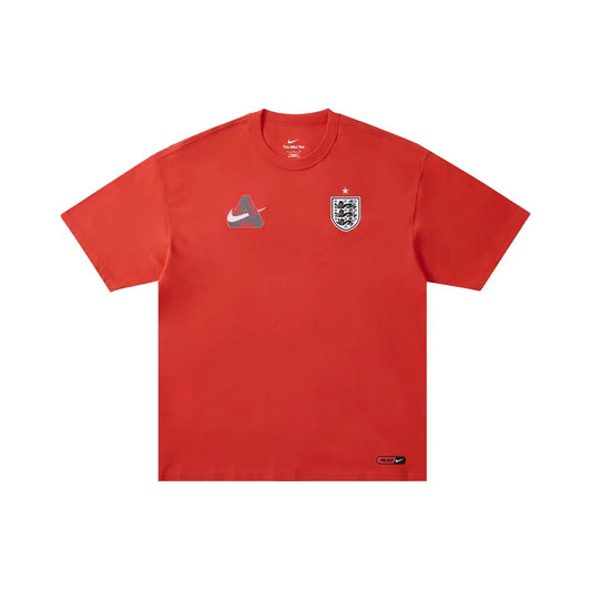 palace_x_nike_england_t_shirt_lt_crimson_2026_1